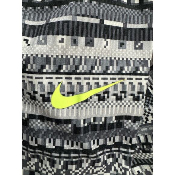 Nike 8-Bit Gray White 1/2-Zip Pullover Dri-Fit Pullover Top Shirt Hyperwarm Sm - Picture 3 of 9